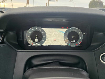 2025 Land Rover Range Rover Velar Dynamic SE