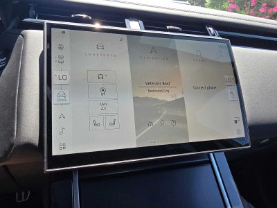 2026 Land Rover Range Rover Velar Dynamic SE