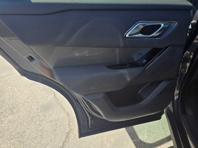 2025 Land Rover Range Rover Velar Dynamic SE