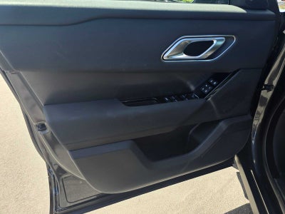 2025 Land Rover Range Rover Velar Dynamic SE