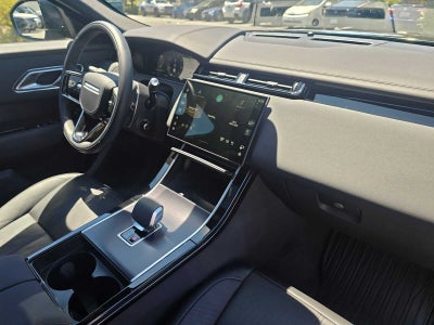 2026 Land Rover Range Rover Velar Dynamic SE