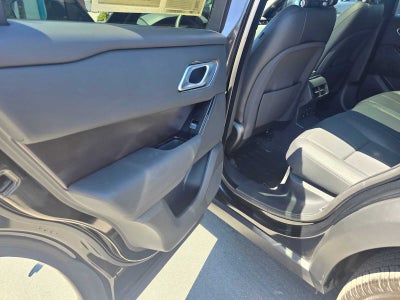 2026 Land Rover Range Rover Velar Dynamic SE