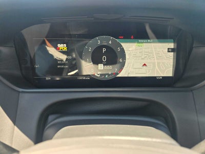 2026 Land Rover Range Rover Velar Dynamic SE