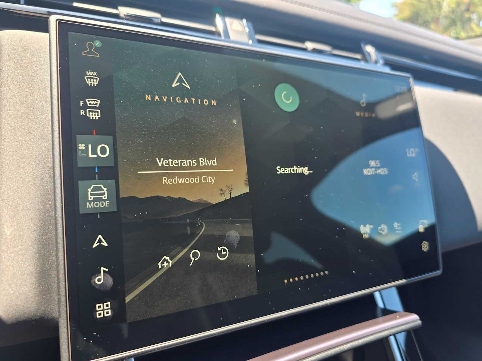 2026 Land Rover Range Rover Velar Dynamic SE