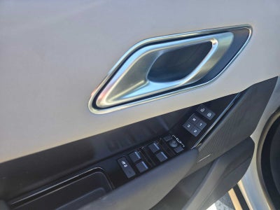 2026 Land Rover Range Rover Velar Dynamic SE