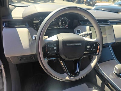 2026 Land Rover Range Rover Velar Dynamic SE
