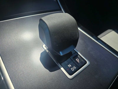 2026 Land Rover Range Rover Velar Dynamic SE