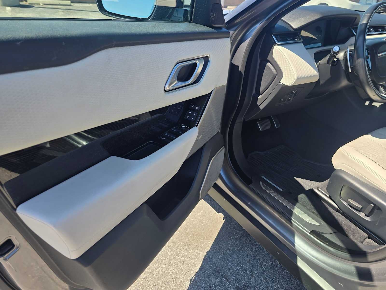 2019 Land Rover Range Rover Velar R-Dynamic SE