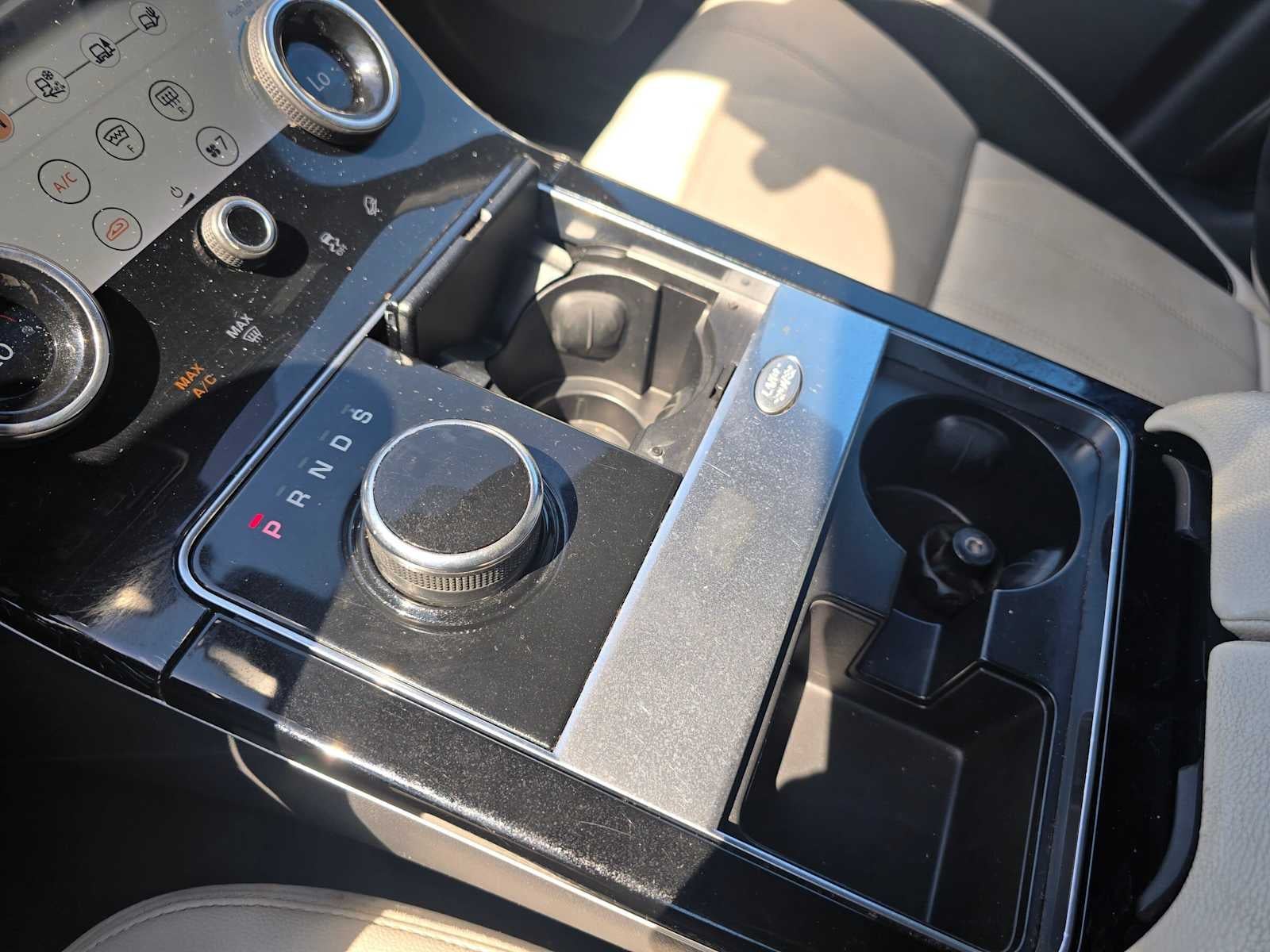 2019 Land Rover Range Rover Velar R-Dynamic SE