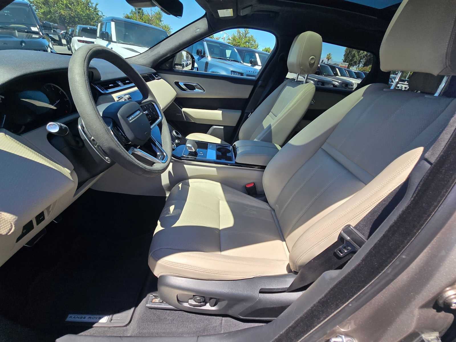 2023 Land Rover Range Rover Velar HST
