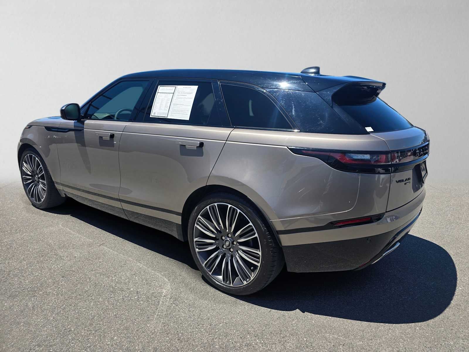 2023 Land Rover Range Rover Velar HST