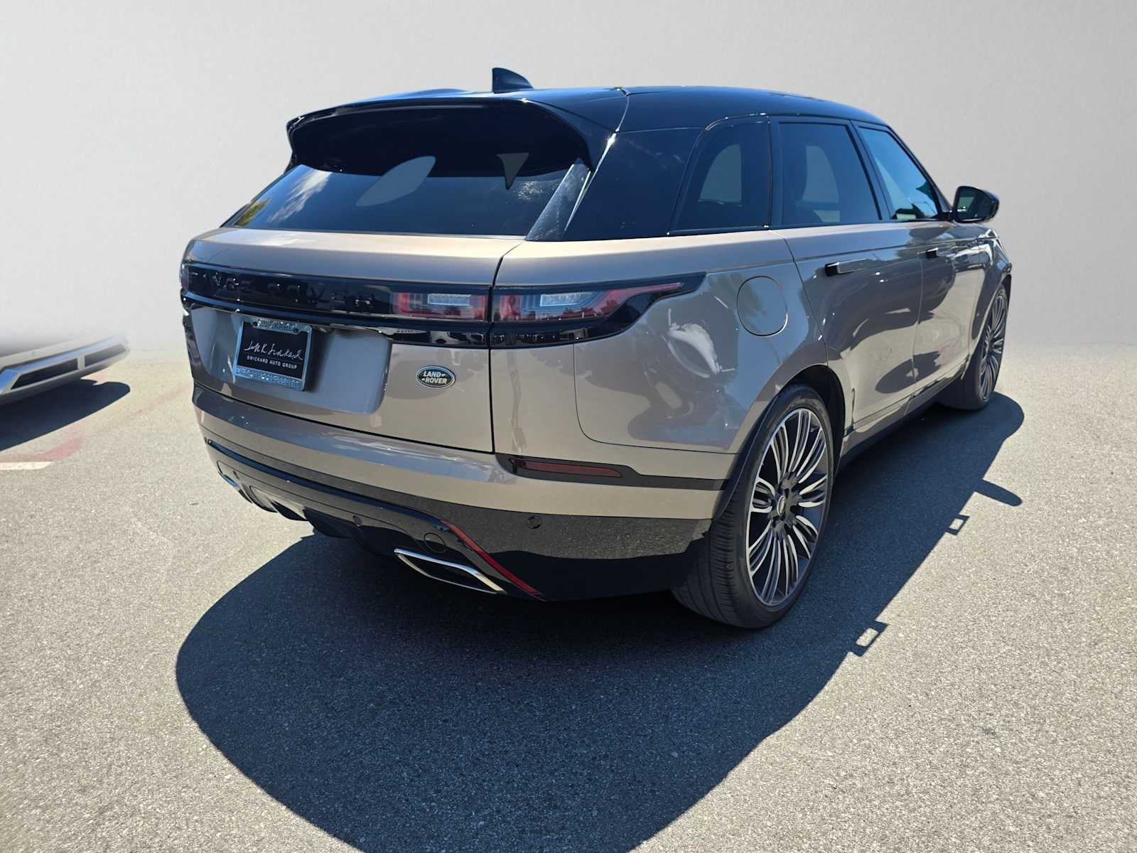 2023 Land Rover Range Rover Velar HST