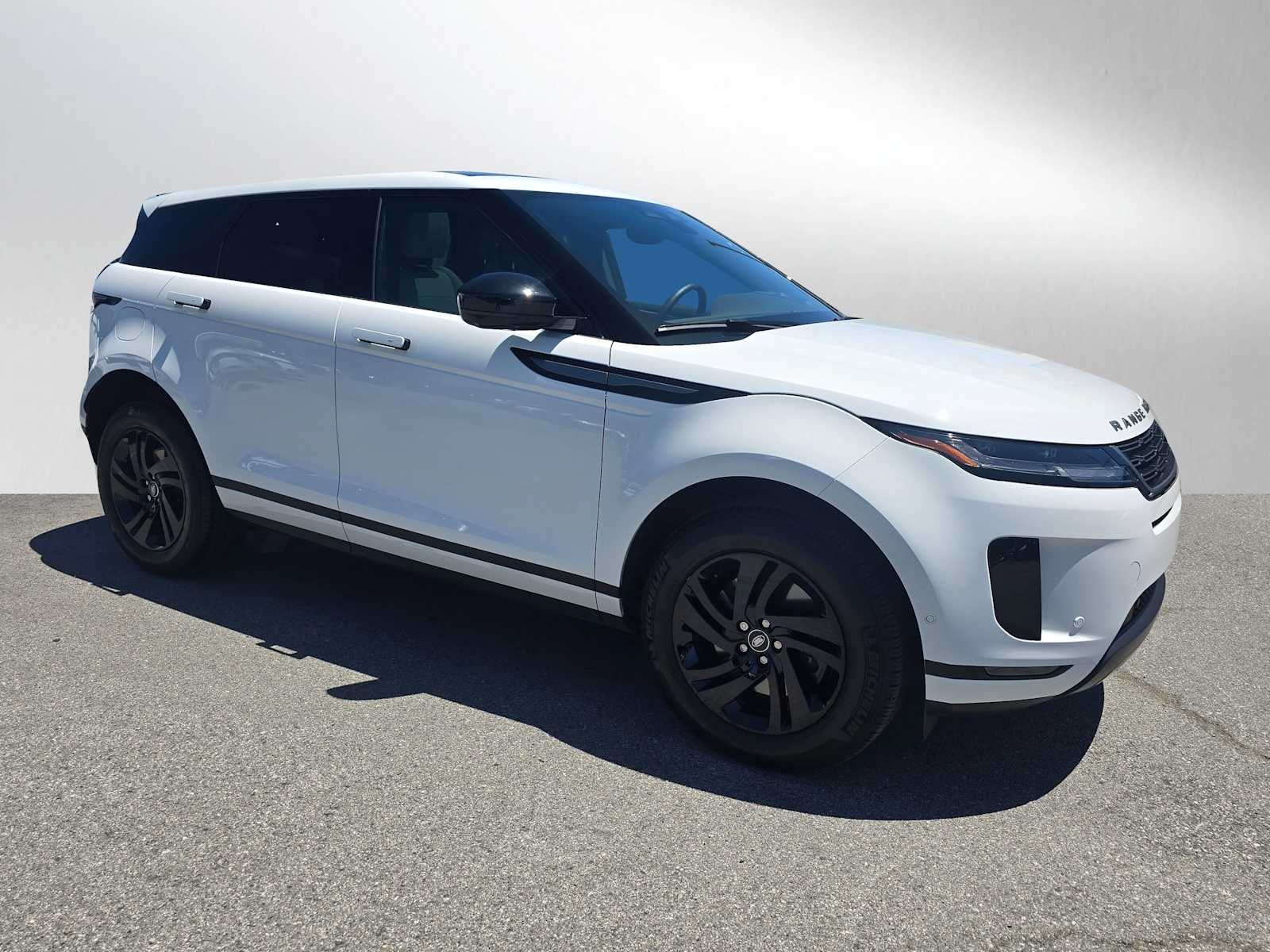 2026 Land Rover Range Rover Evoque Core S