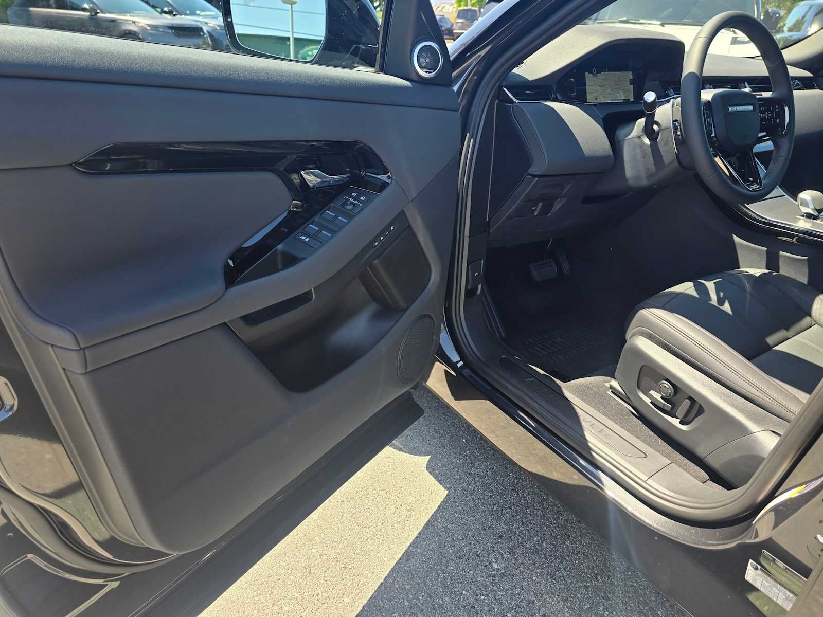 2026 Land Rover Range Rover Evoque Core S