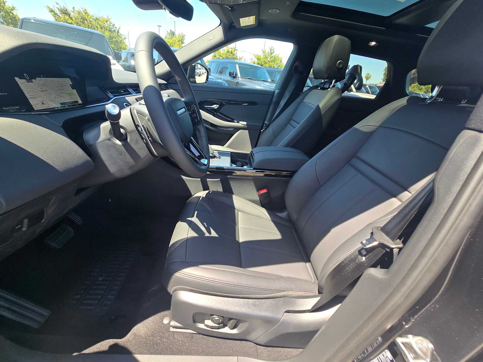 2026 Land Rover Range Rover Evoque Core S