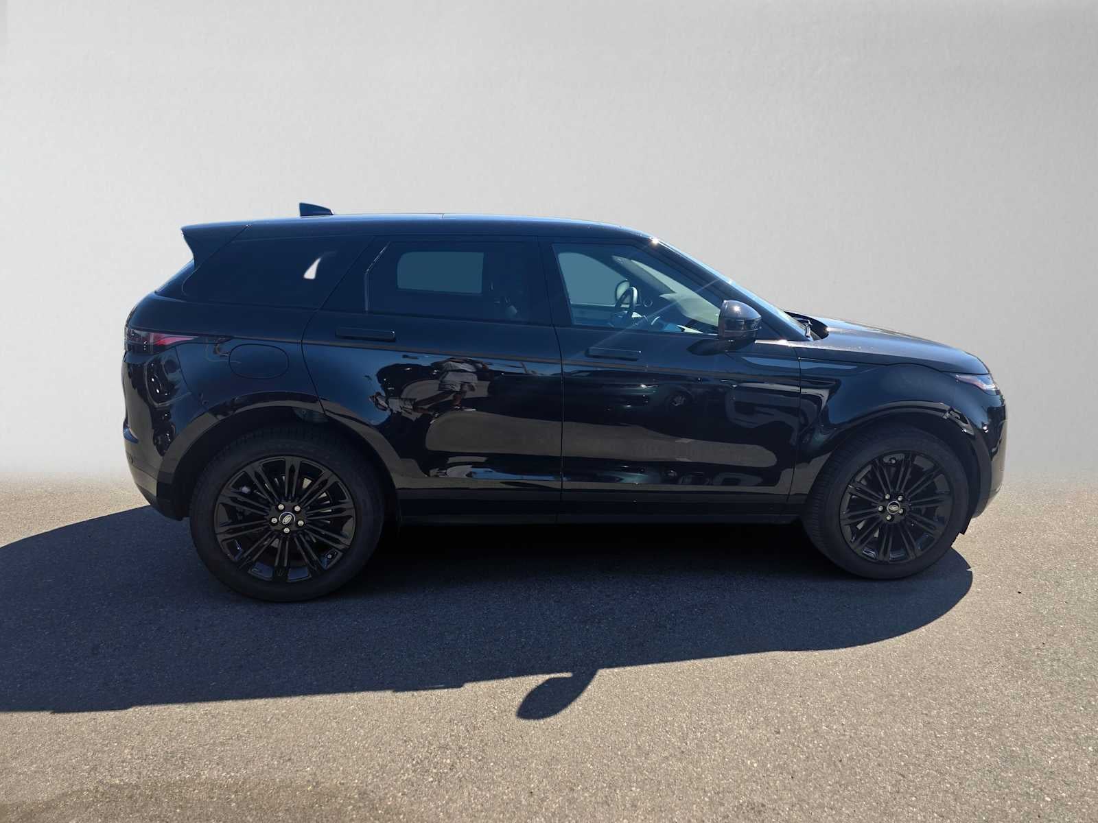 2026 Land Rover Range Rover Evoque Core S