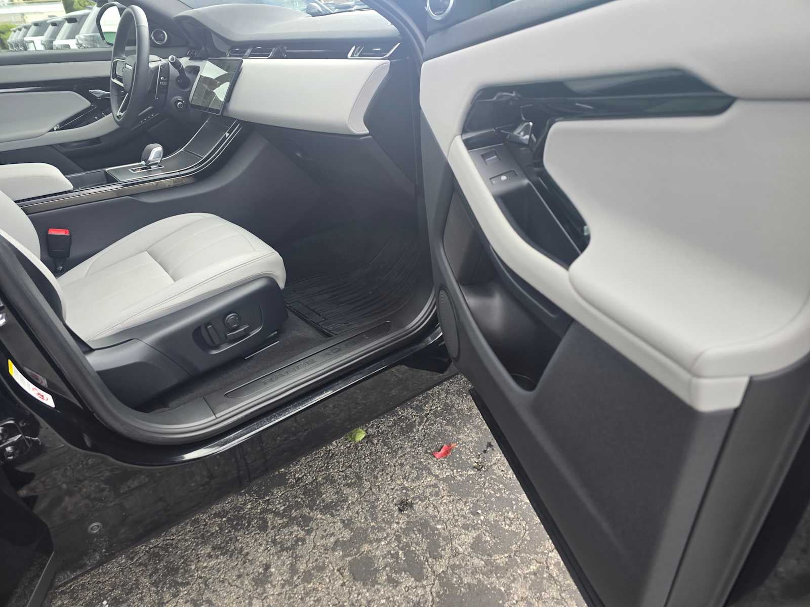 2026 Land Rover Range Rover Evoque Core S