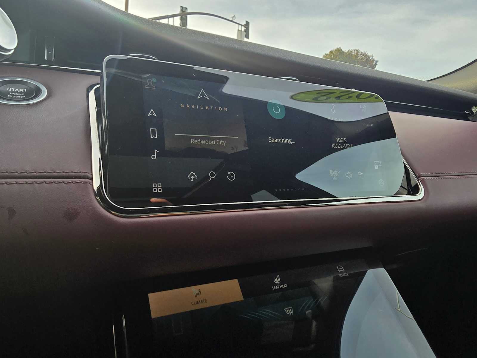 2022 Land Rover Range Rover Evoque R-Dynamic SE