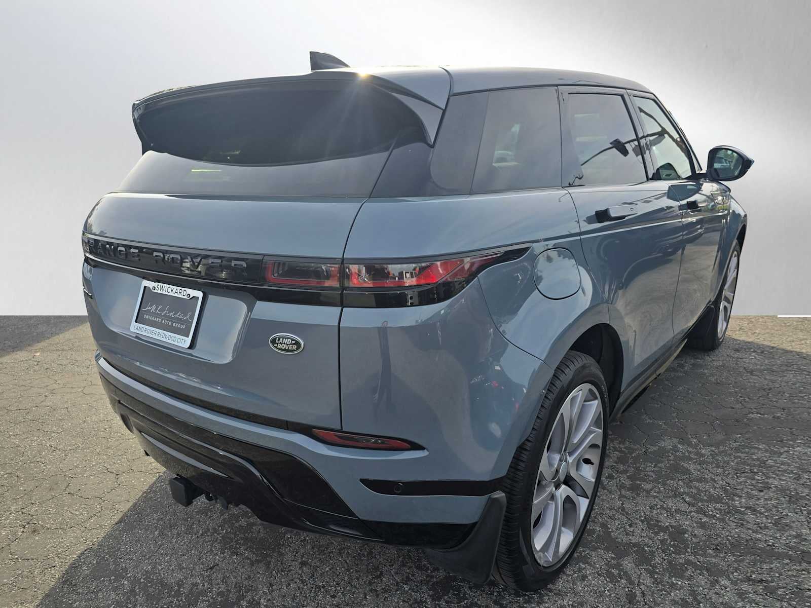 2022 Land Rover Range Rover Evoque R-Dynamic SE