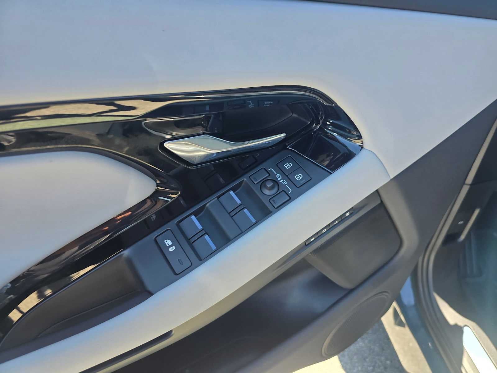 2026 Land Rover Range Rover Evoque Dynamic SE