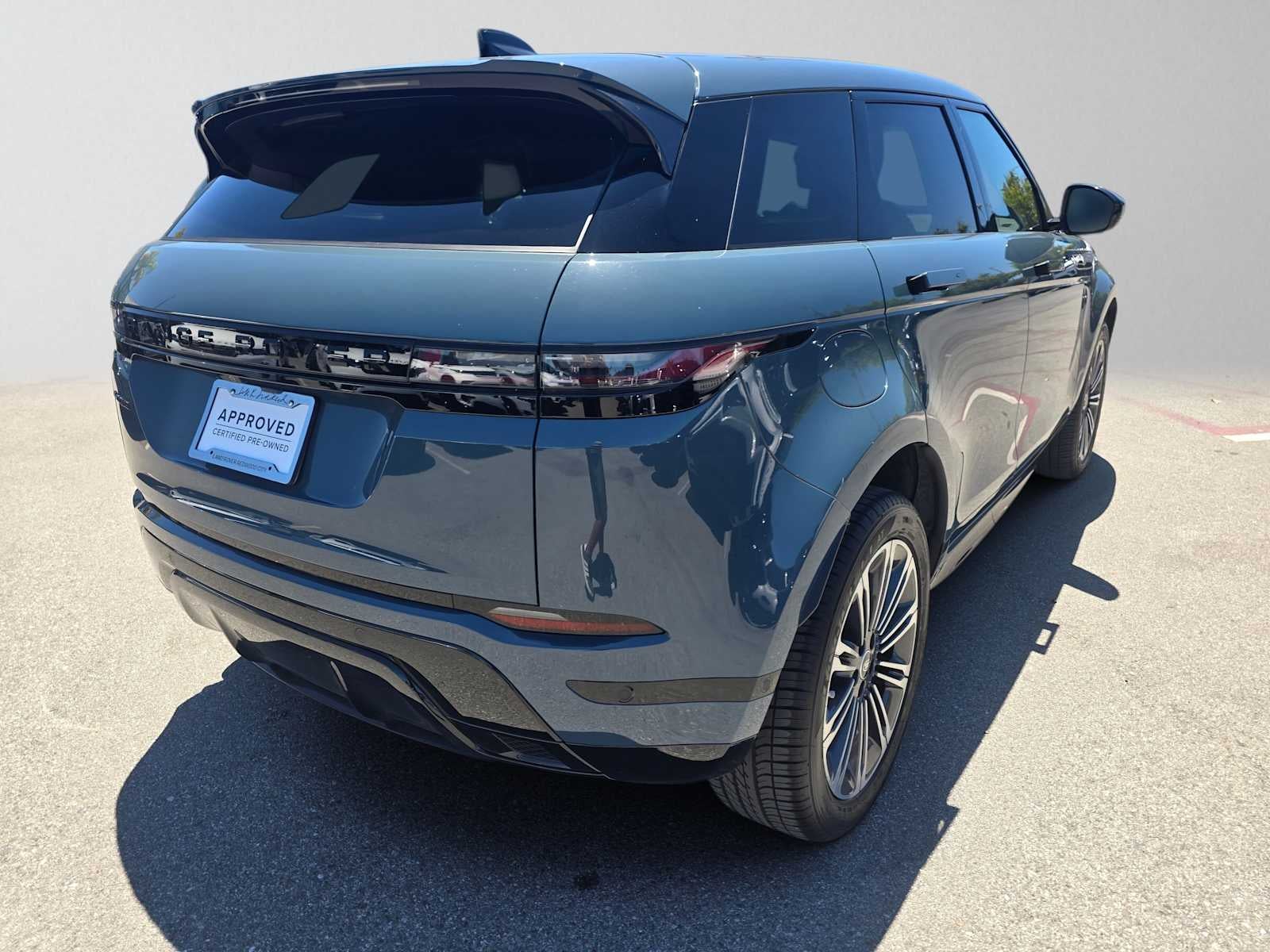 2026 Land Rover Range Rover Evoque Dynamic SE