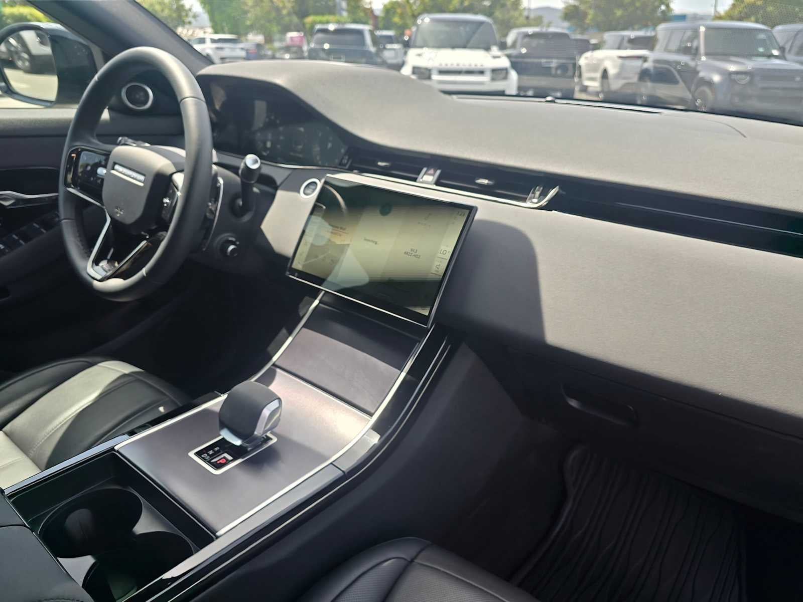 2026 Land Rover Range Rover Evoque Dynamic SE