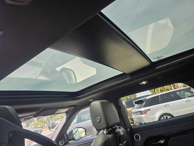 2026 Land Rover Range Rover Evoque Dynamic SE