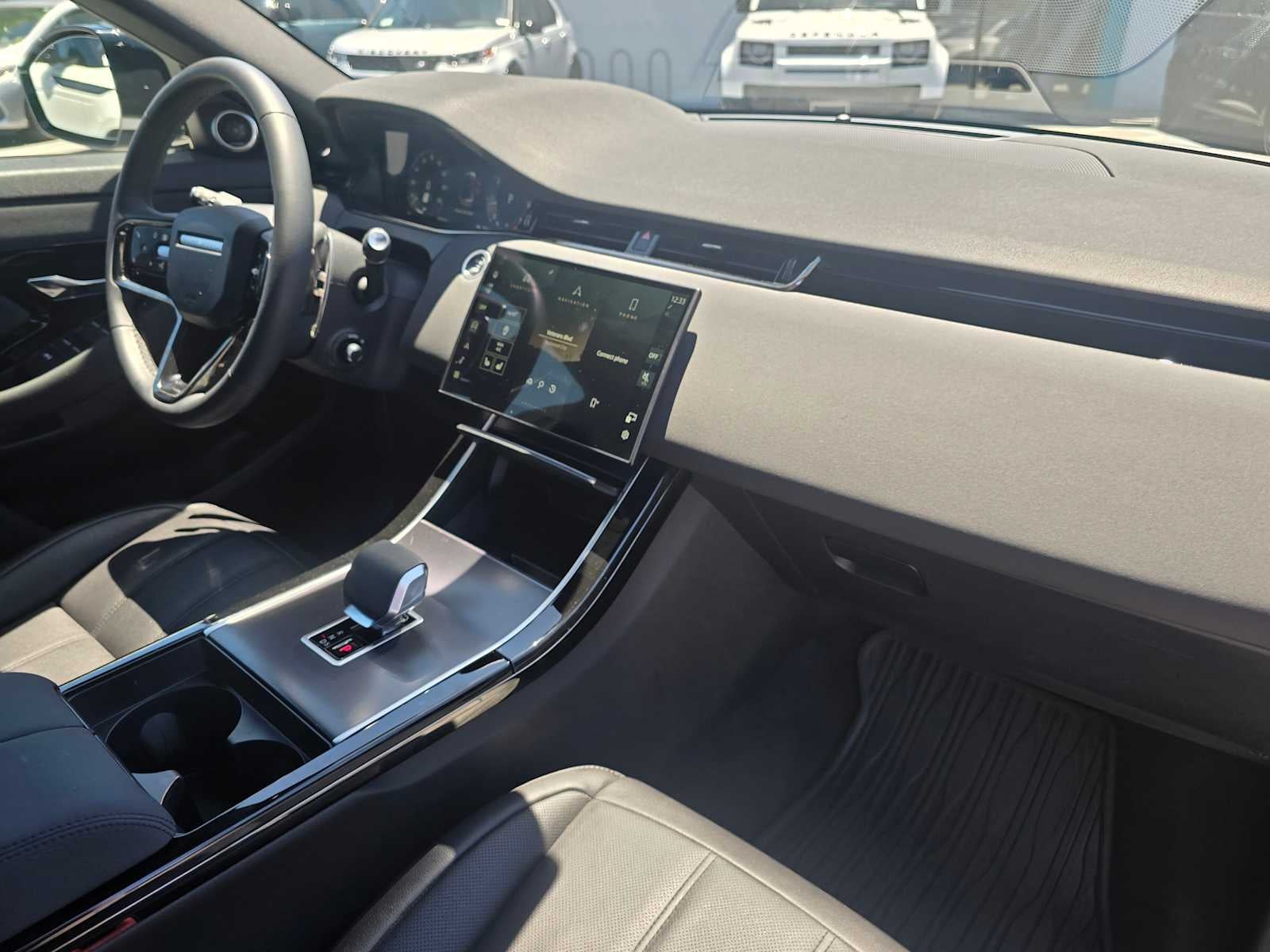 2026 Land Rover Range Rover Evoque Dynamic SE
