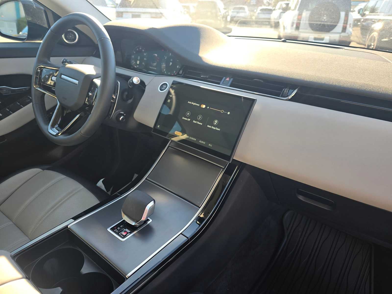 2025 Land Rover Range Rover Evoque Dynamic SE