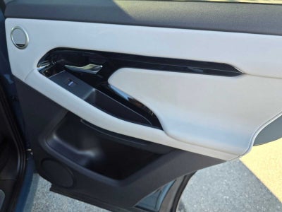 2025 Land Rover Range Rover Evoque Dynamic SE