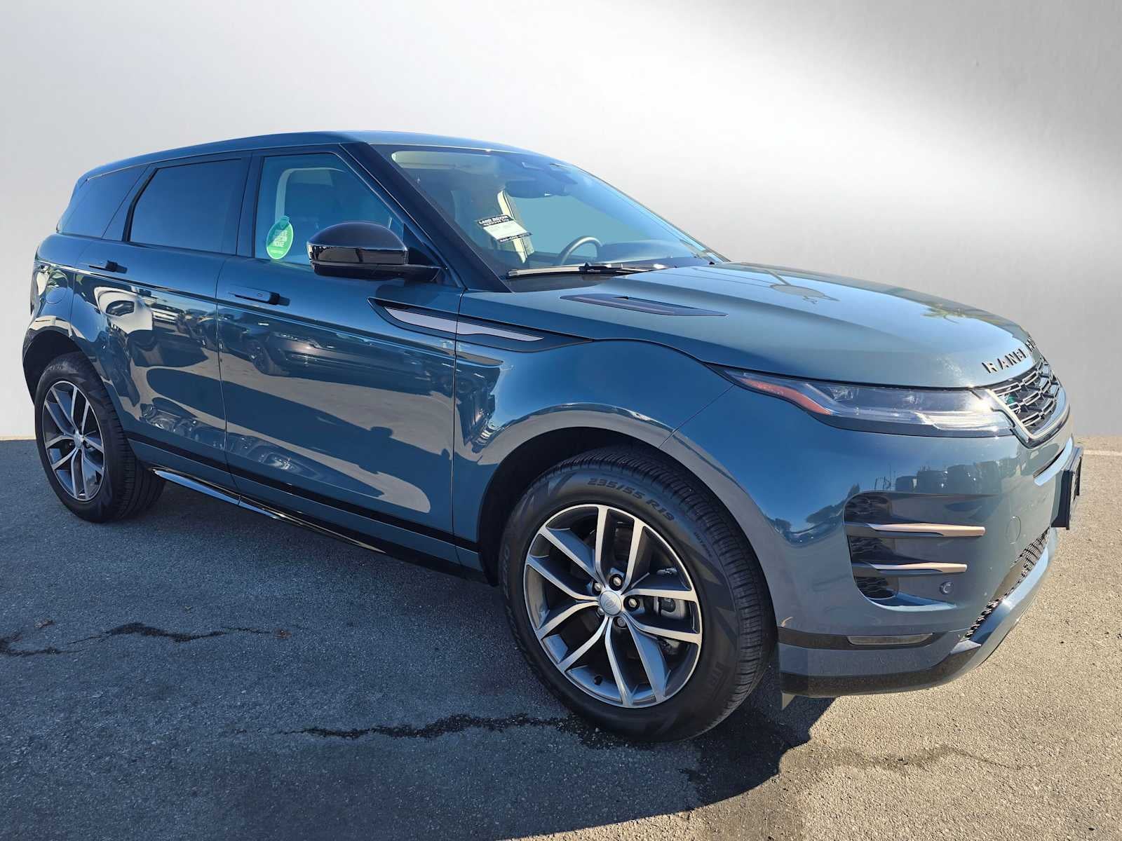 2025 Land Rover Range Rover Evoque Dynamic SE