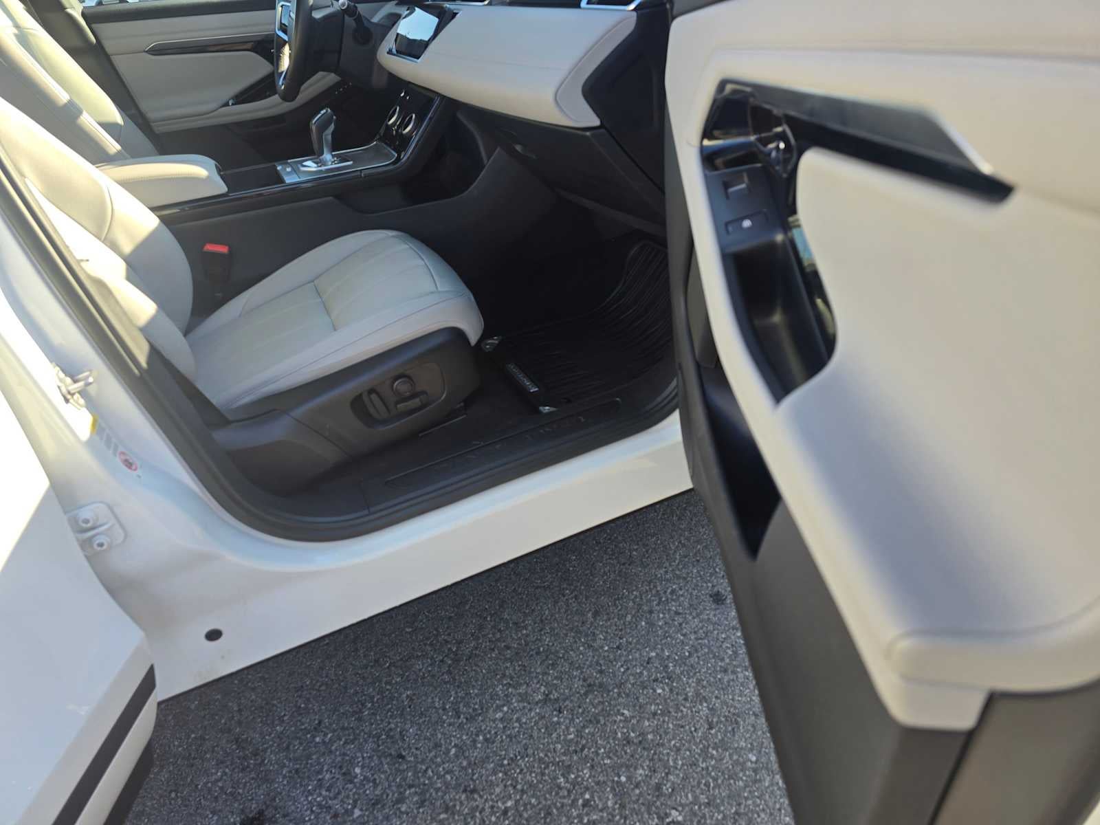 2023 Land Rover Range Rover Evoque SE