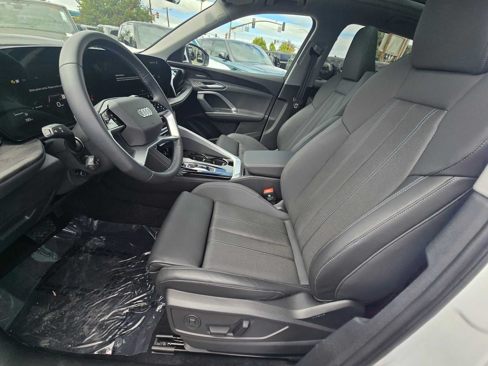 2025 Audi New Q5 Premium Plus