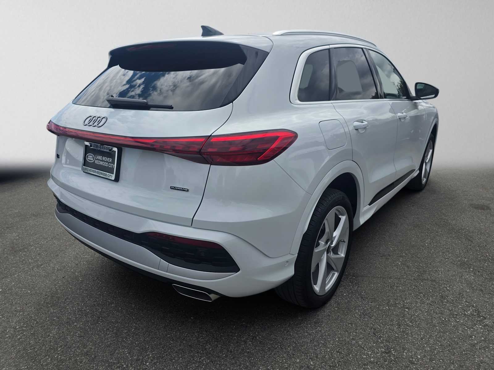 2025 Audi New Q5 Premium Plus