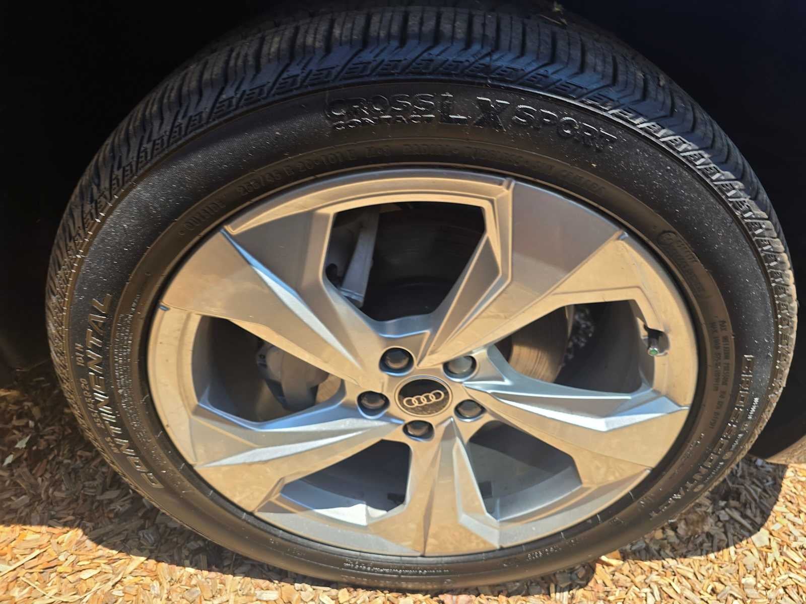 2023 Audi Q5 S line Premium Plus