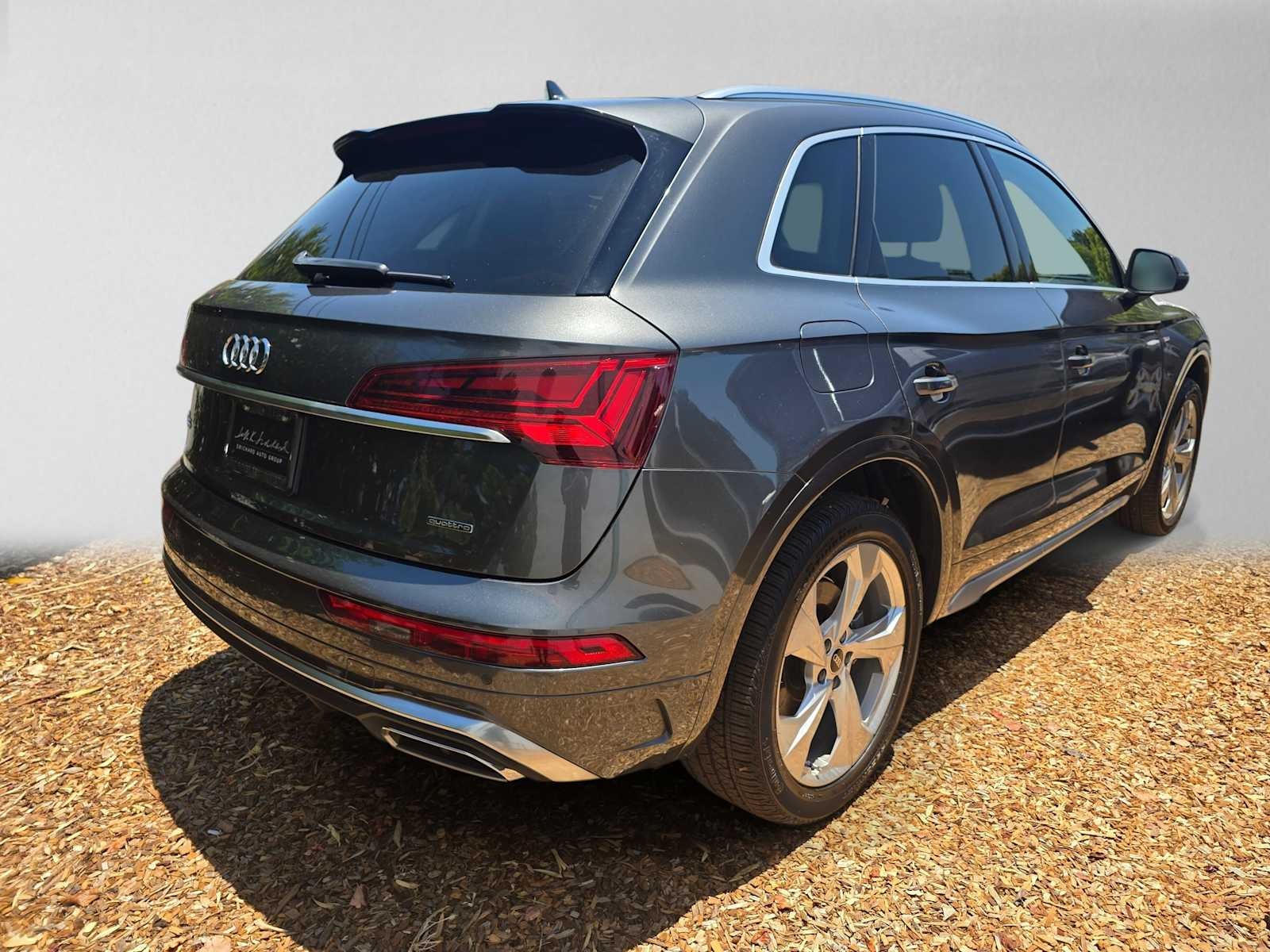 2023 Audi Q5 S line Premium Plus
