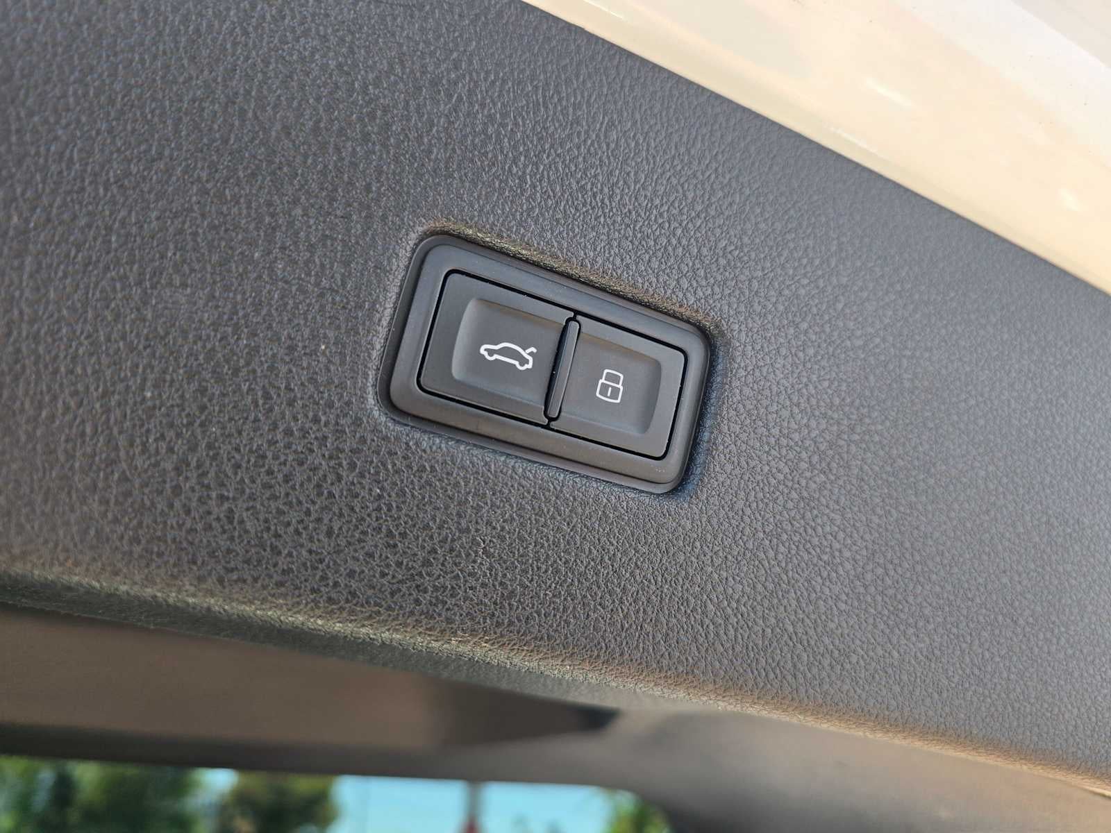 2021 Audi Q8 Prestige