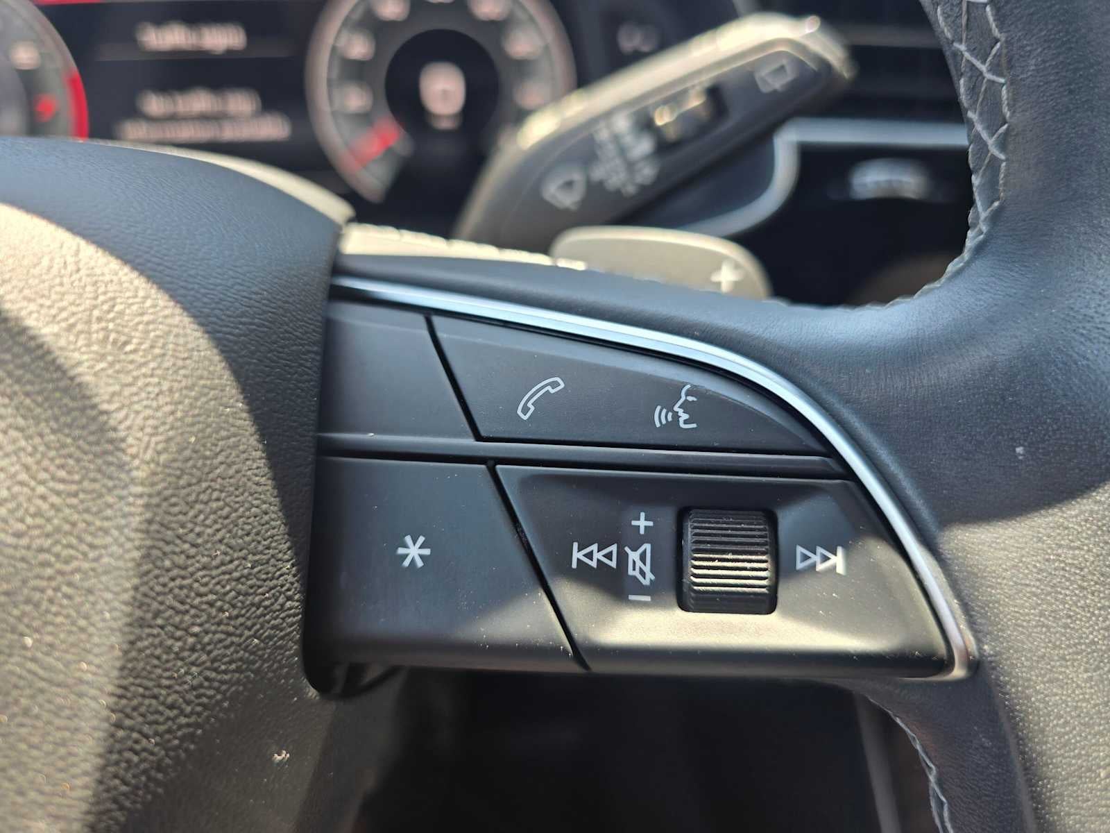 2021 Audi Q8 Prestige