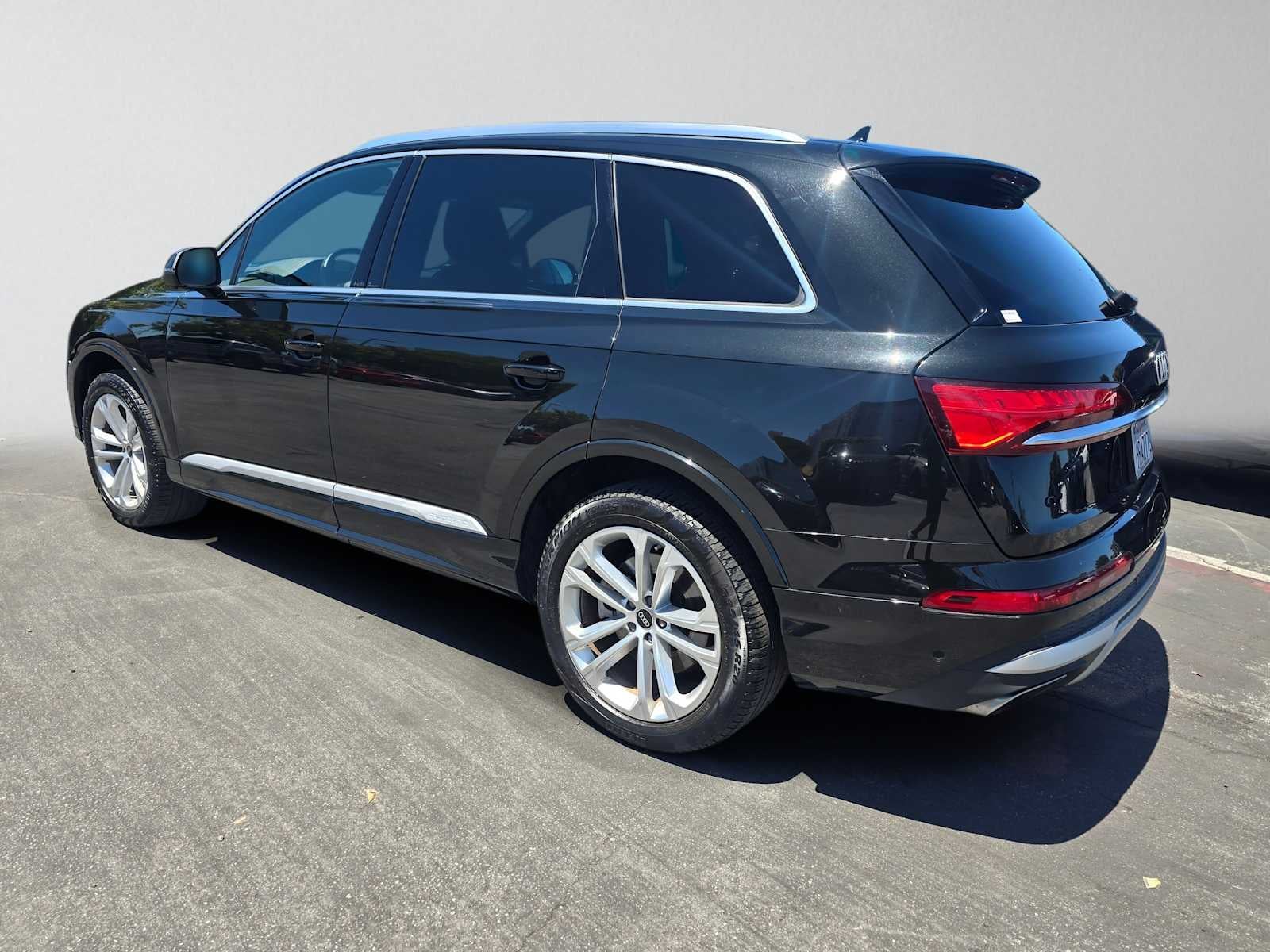2025 Audi Q7 Premium Plus