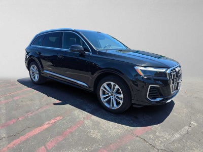 2025 Audi Q7 Premium Plus