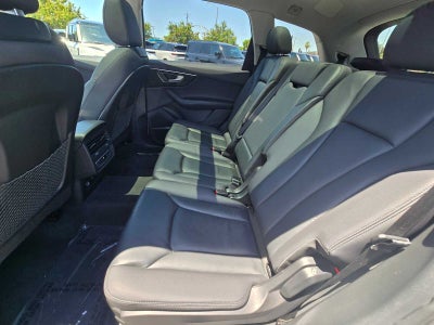 2023 Audi Q7 Premium Plus