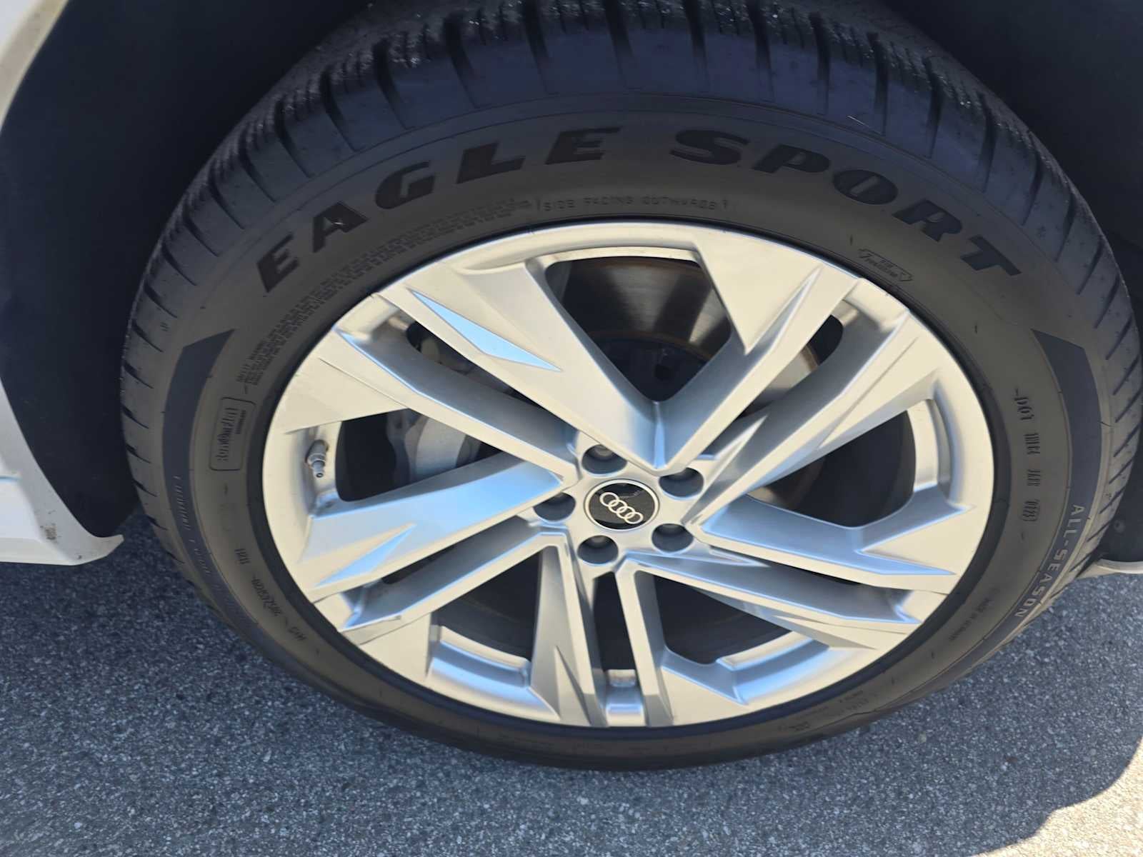 2023 Audi Q7 Premium Plus