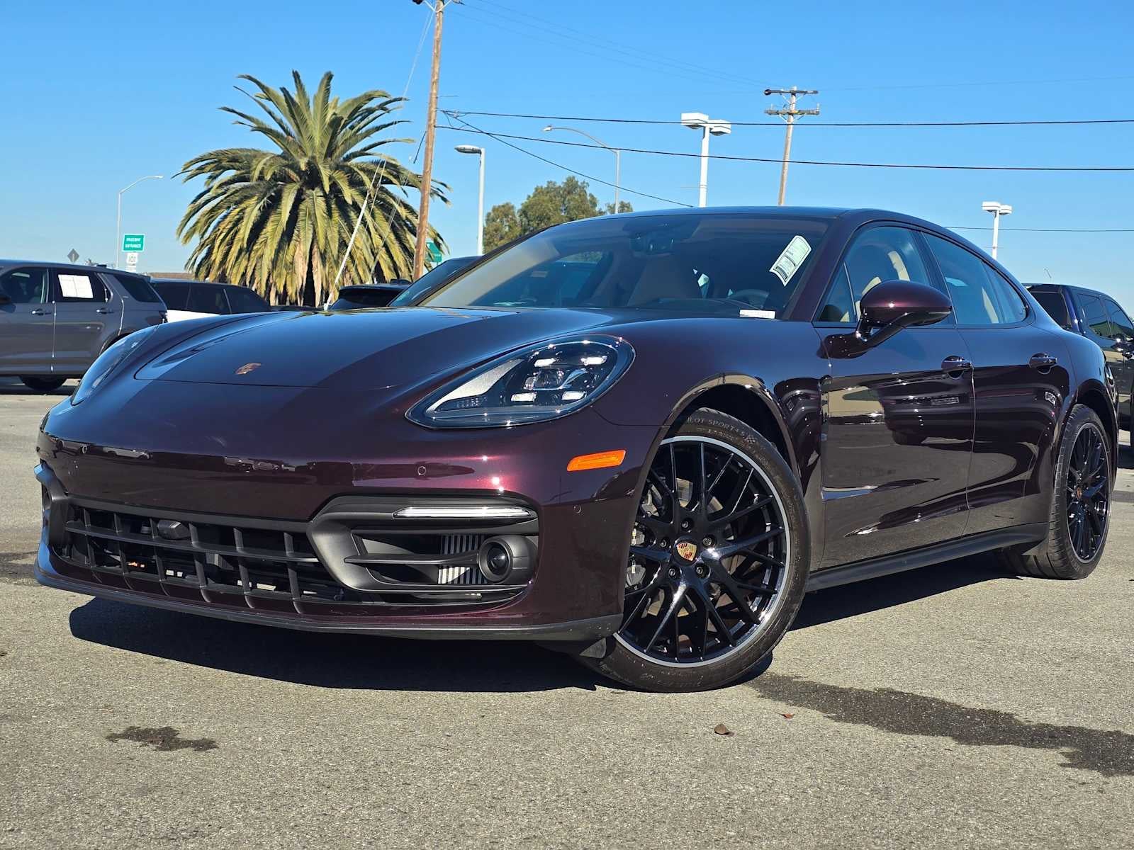 2023 Porsche Panamera 4