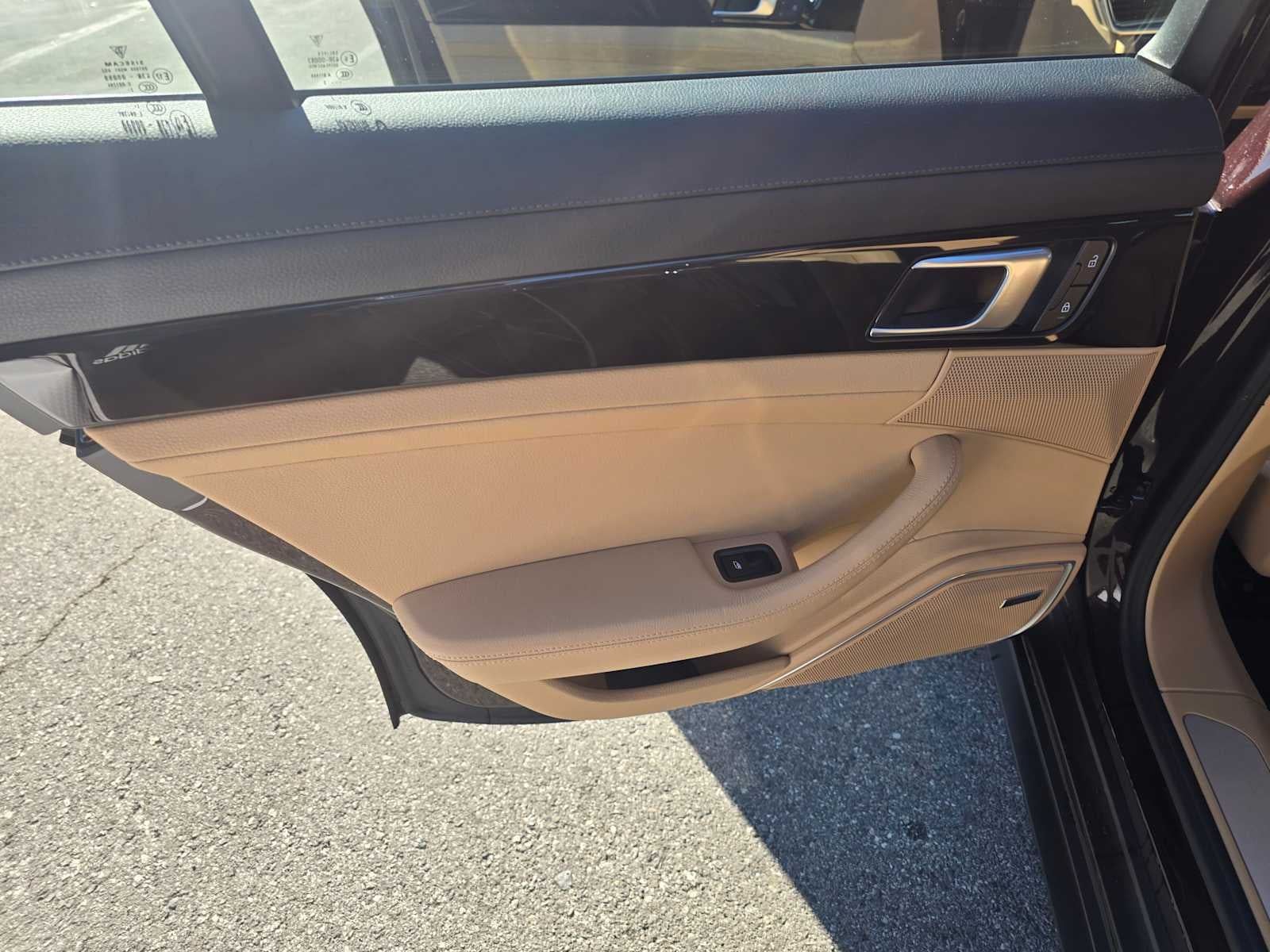 2023 Porsche Panamera 4