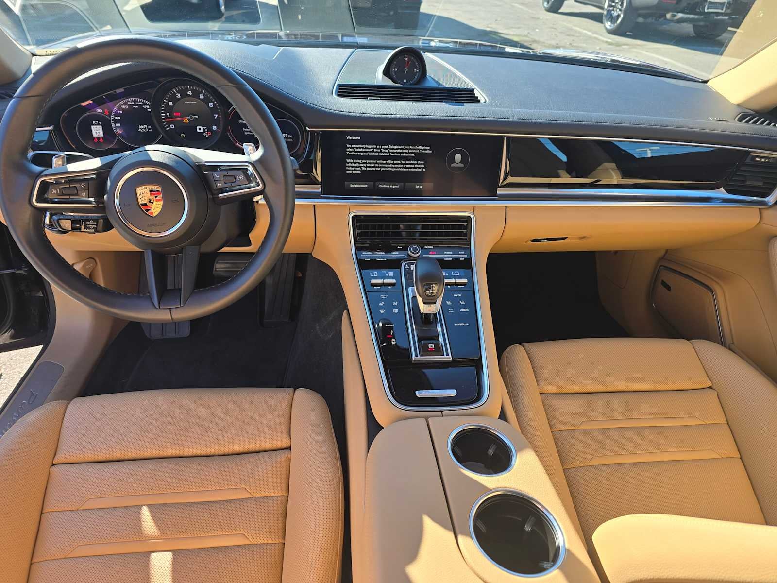 2023 Porsche Panamera 4