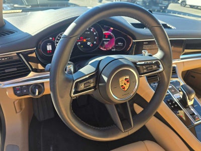 2023 Porsche Panamera 4