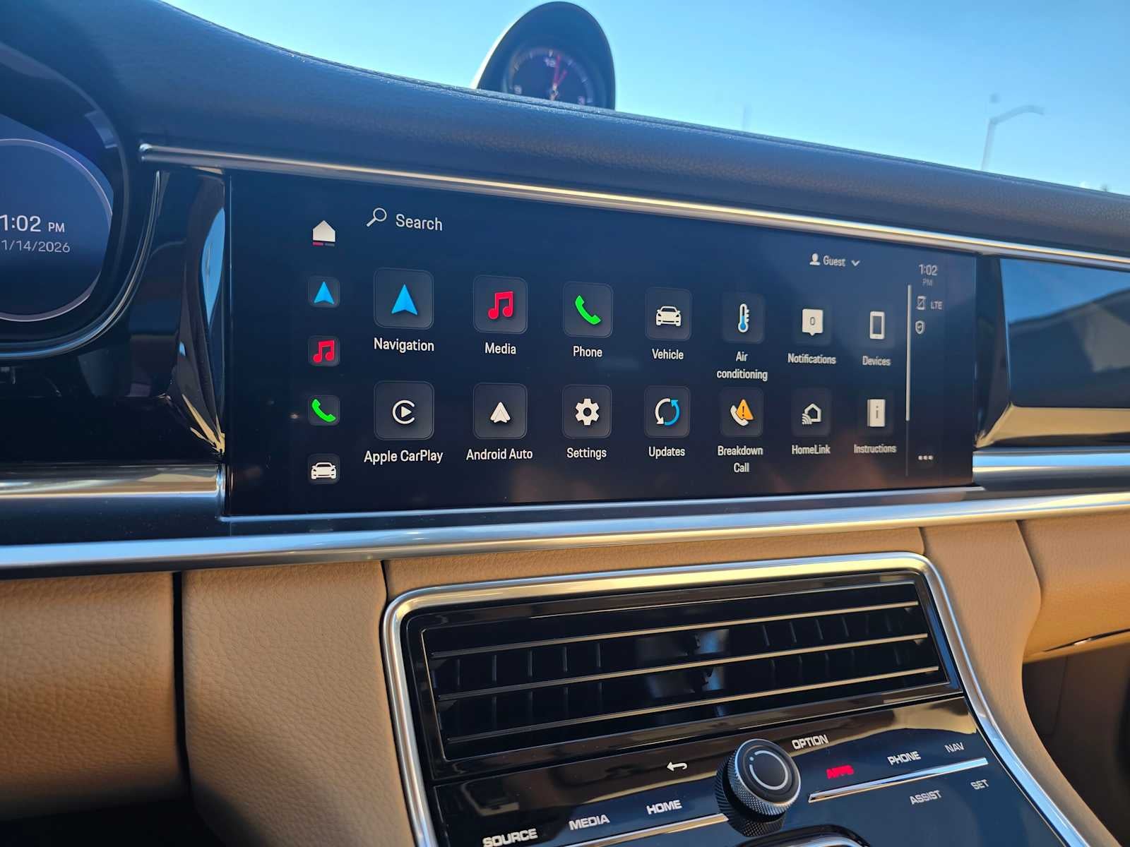 2023 Porsche Panamera 4