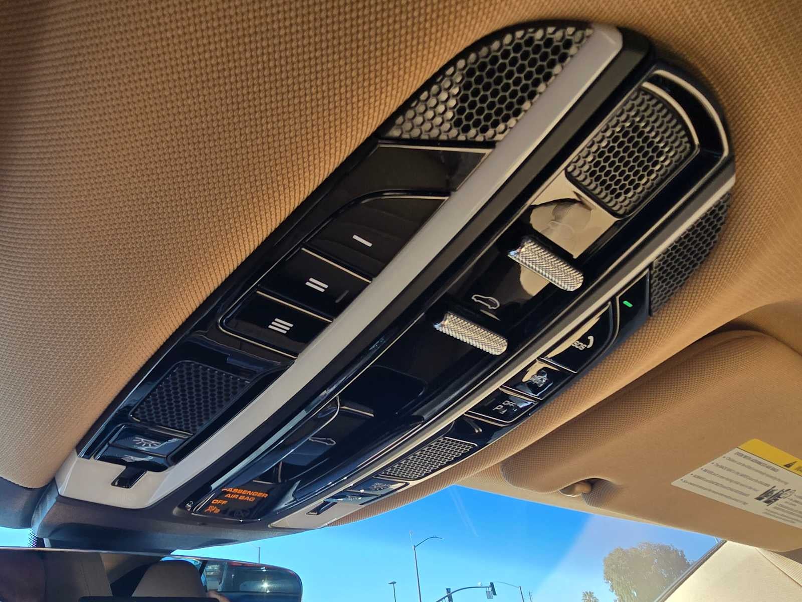 2023 Porsche Panamera 4