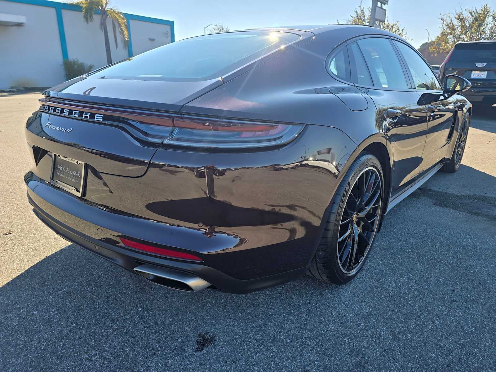 2023 Porsche Panamera 4