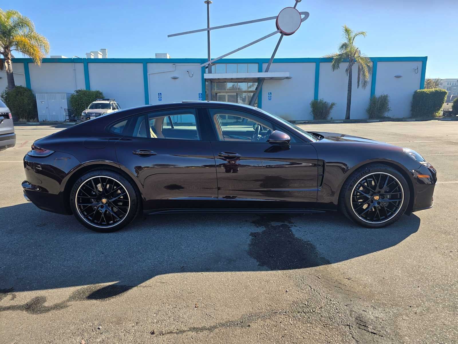 2023 Porsche Panamera 4